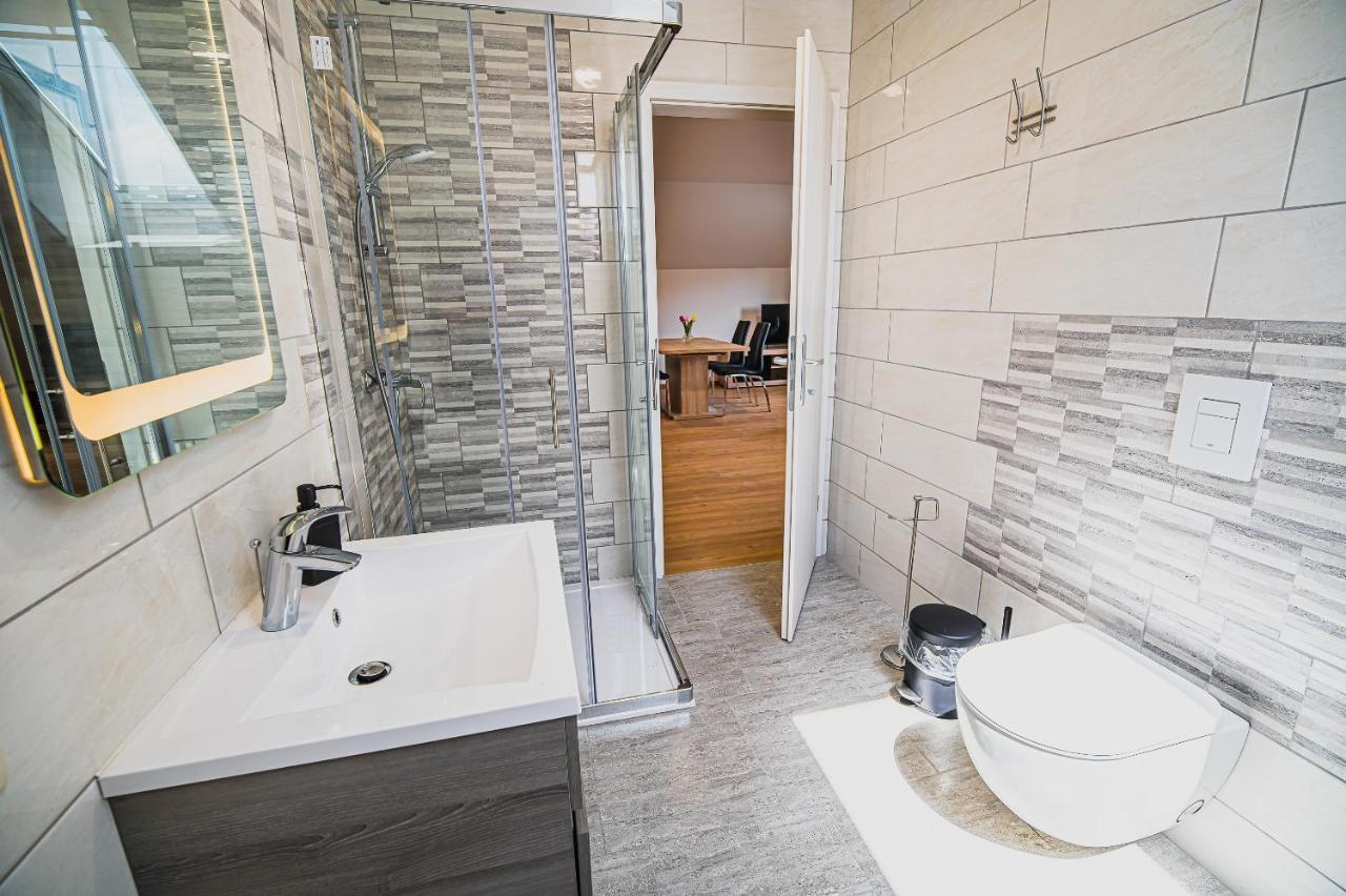 Mojcin Pisker Apartment House Kranj Ngoại thất bức ảnh