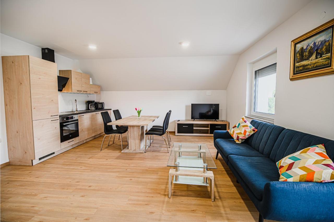 Mojcin Pisker Apartment House Kranj Ngoại thất bức ảnh