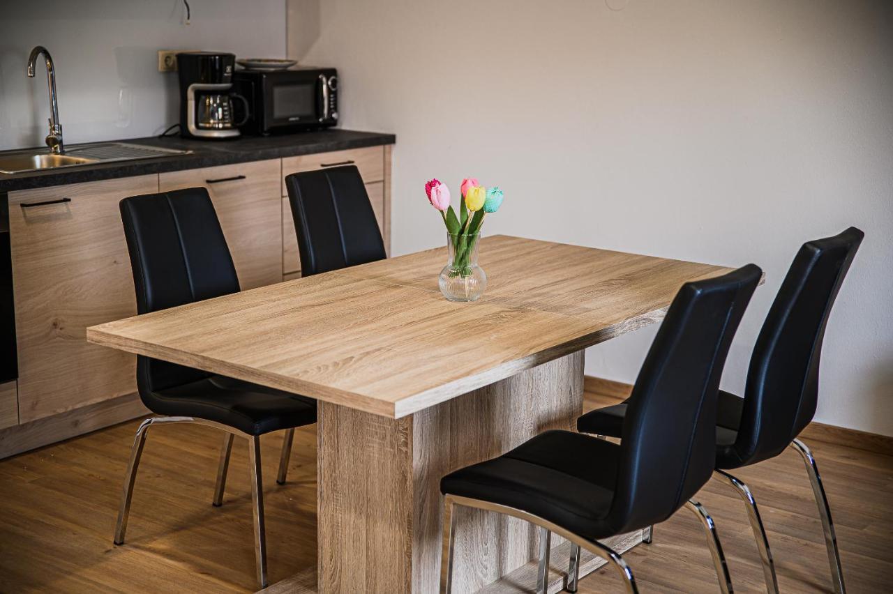 Mojcin Pisker Apartment House Kranj Ngoại thất bức ảnh
