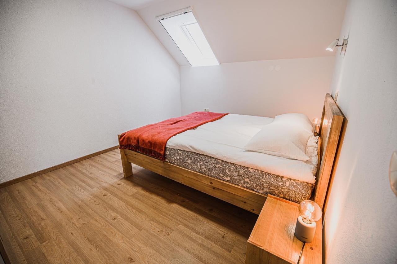 Mojcin Pisker Apartment House Kranj Ngoại thất bức ảnh