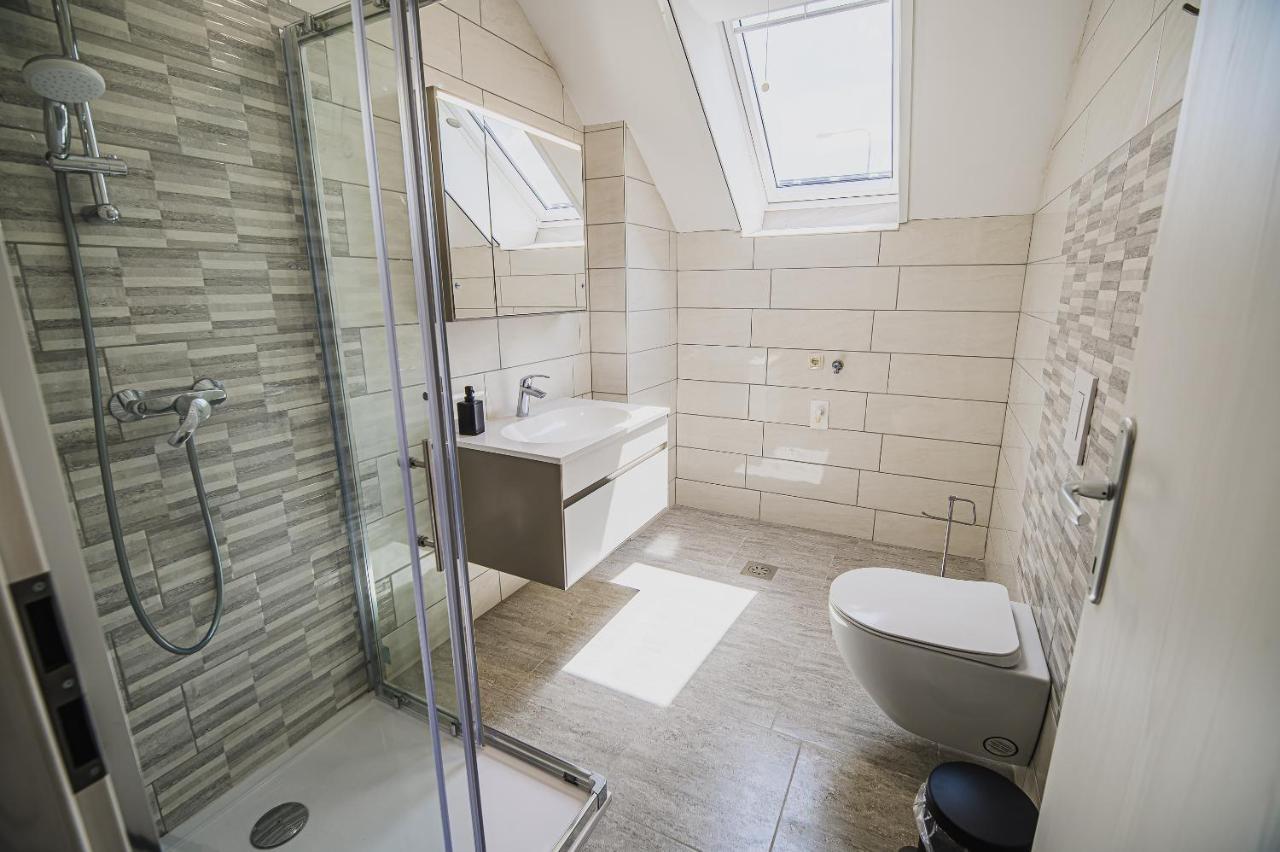 Mojcin Pisker Apartment House Kranj Ngoại thất bức ảnh