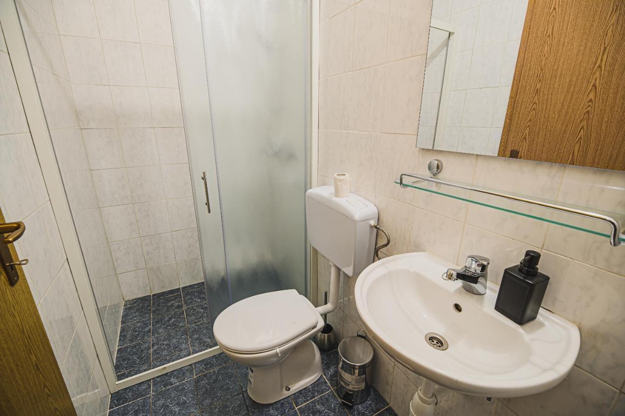 Mojcin Pisker Apartment House Kranj Ngoại thất bức ảnh